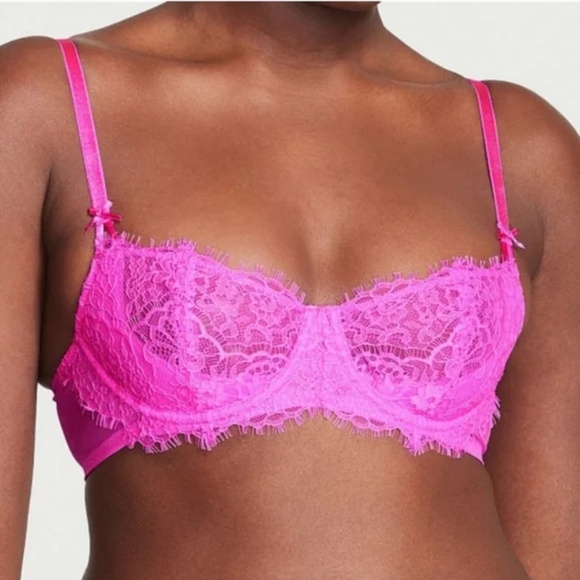 Victoria's Secret Other - Victoria's Secret Dream Angels Pink Lace Push-Up without Padding Bra